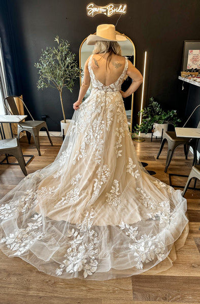 Montana Wedding Dress