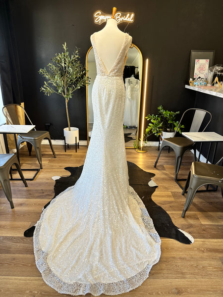 Pierra Wedding Dress - Sz 8