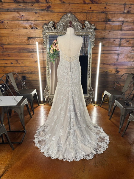 Brooke Wedding Dress - Sample Size Medium