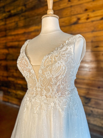 Bridget Wedding Dress - Warehouse sale