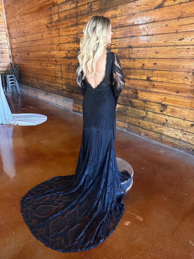 Black Abigail Wedding Dress – BirdieBridalFW