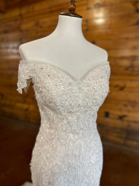 Kaylee Wedding Dress - Warehouse Sale