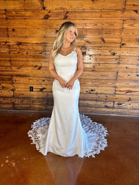 Nicole Wedding Dress