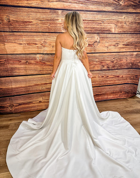 Tara Wedding Dress